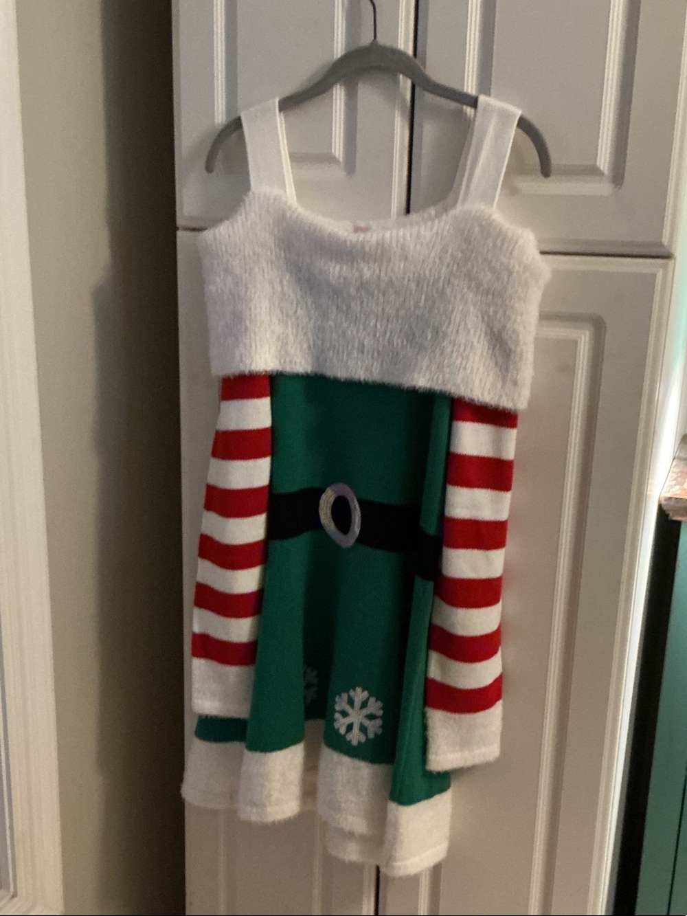 Cozy White Fuzzy Holiday Sweater with Green Accent